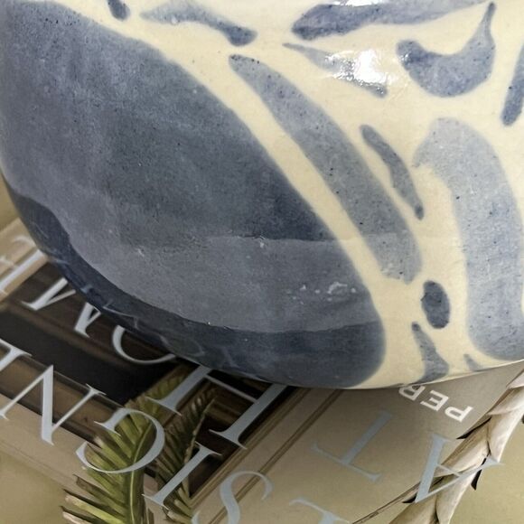 Blue & White Swirl Stoneware Planter Flower Pot Round Wheel Thrown Maker’s Mark - Picture 15 of 17